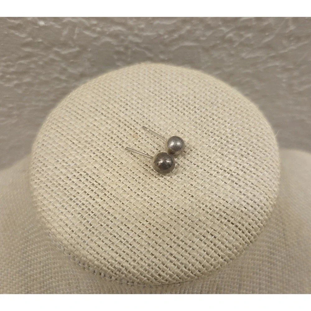 Vintage 6mm Sterling Silver Ball Stud Earrings 925‎